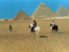 Egypt-Cairo-Desert, Nile and Pyramids Equestrian Getaway